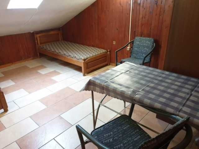 Дава се под наем Едностаен апартамент в Бургас, Център - 28 кв.м за 125 € - Снимка #1