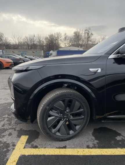 Li L9 Ultra 2025г! Черный / Апельсин салон! Без пробега до ристайлинг!