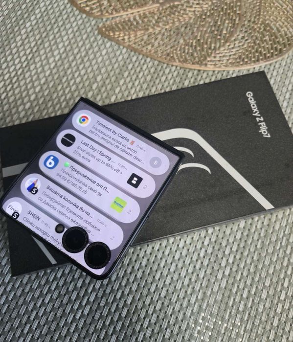 Samsung z flip 7