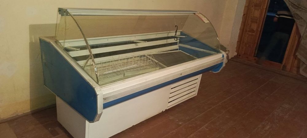 Витринний халадилник