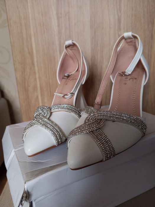 Женские туфли 35 размер