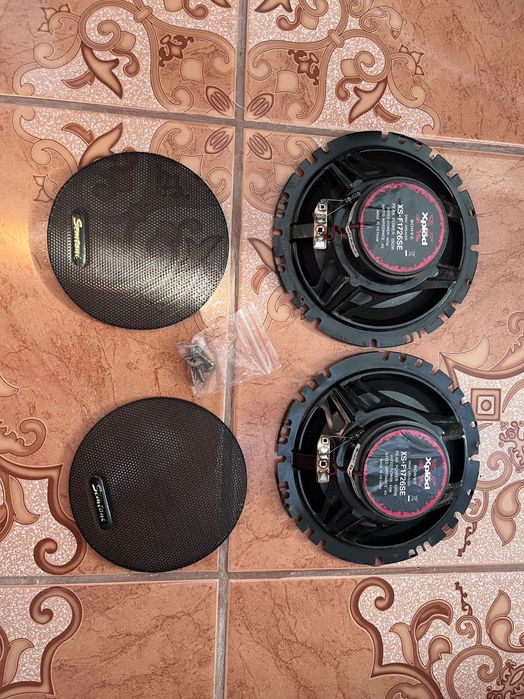2 boxe auto Sony Xplod
