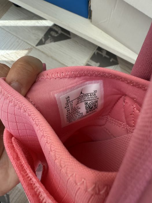 Продам кроссовки air jordan (nike)