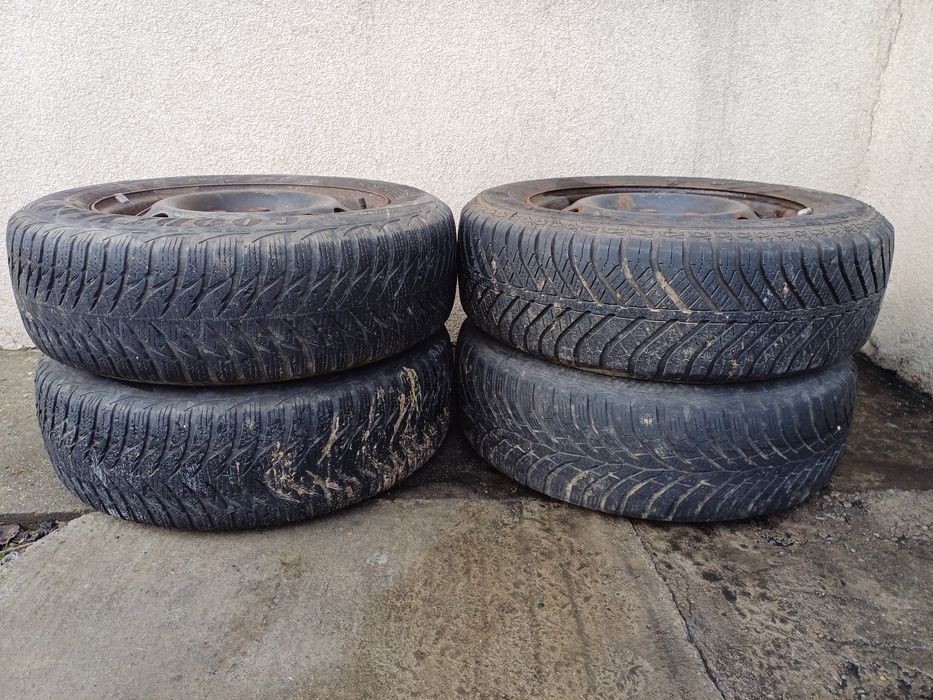 Set jante VW (5×112) cu anvelope iarna  R 15