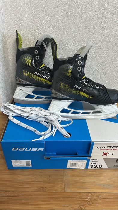 Продам коньки Bauer Vapor