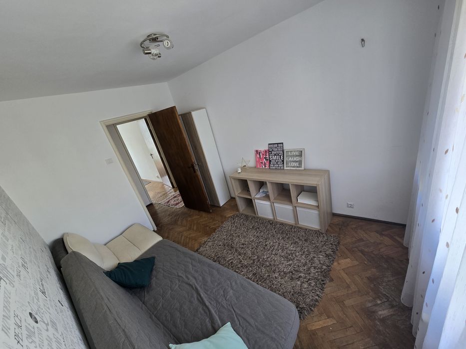 Inchiriez apartament 3 camere Veteranilor Lujerului