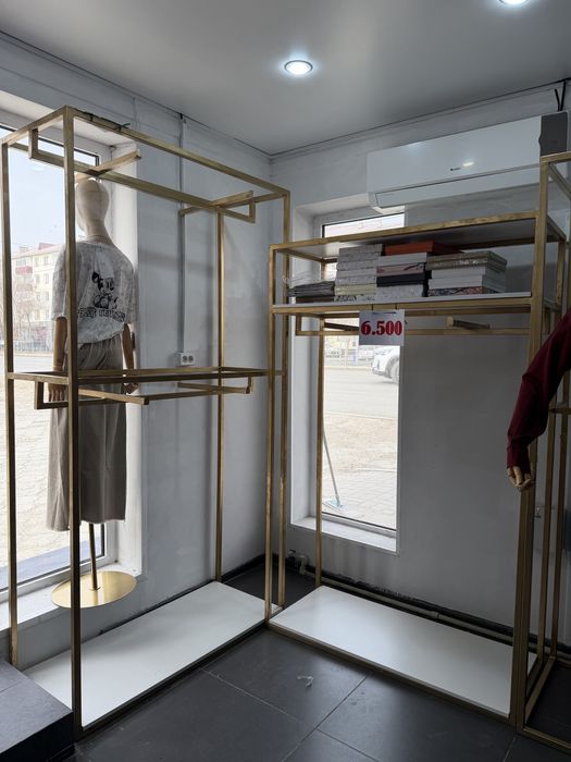 Продаются рейли для одежды