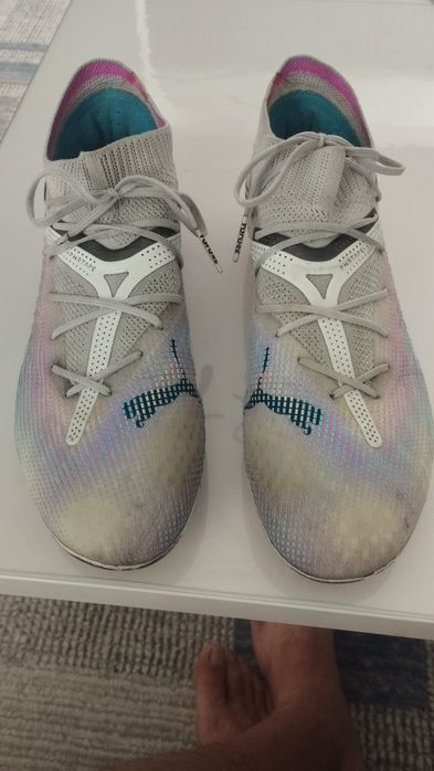 Футболни обувки Пума за изкуствен терен