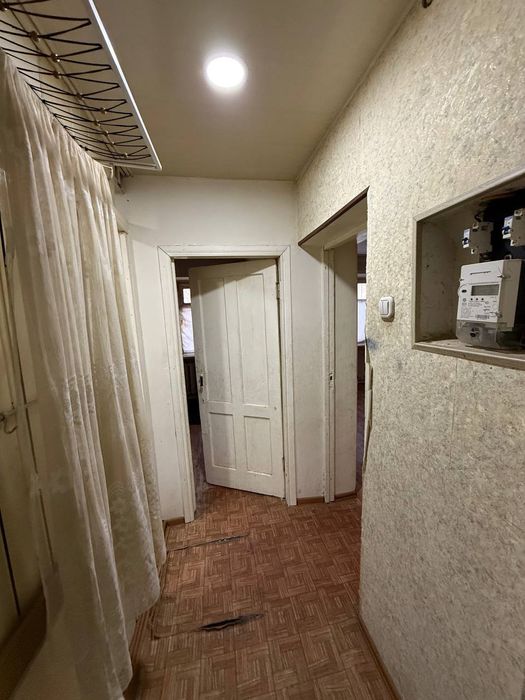 Продажа квартира Яшнабад Дубовый первый этаж кирпичный для Бизнеса