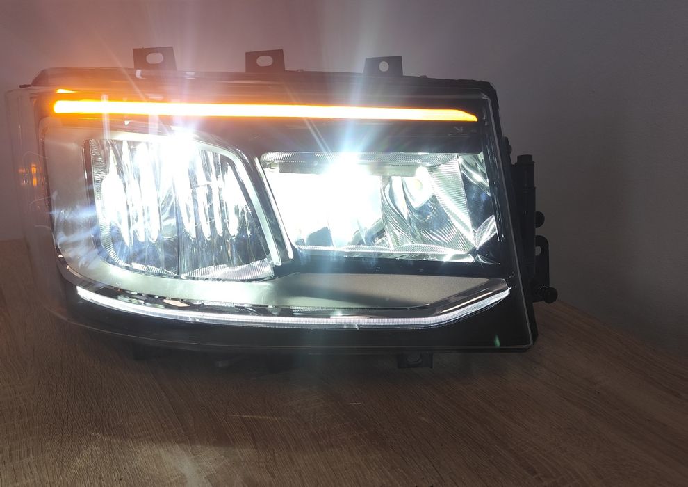 Фар Scania LED фарове лед Скания S R far светодиоден