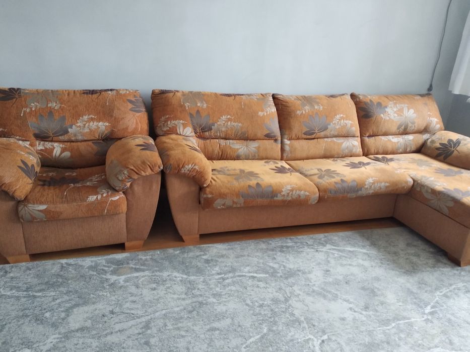 Продам уголок отдыха