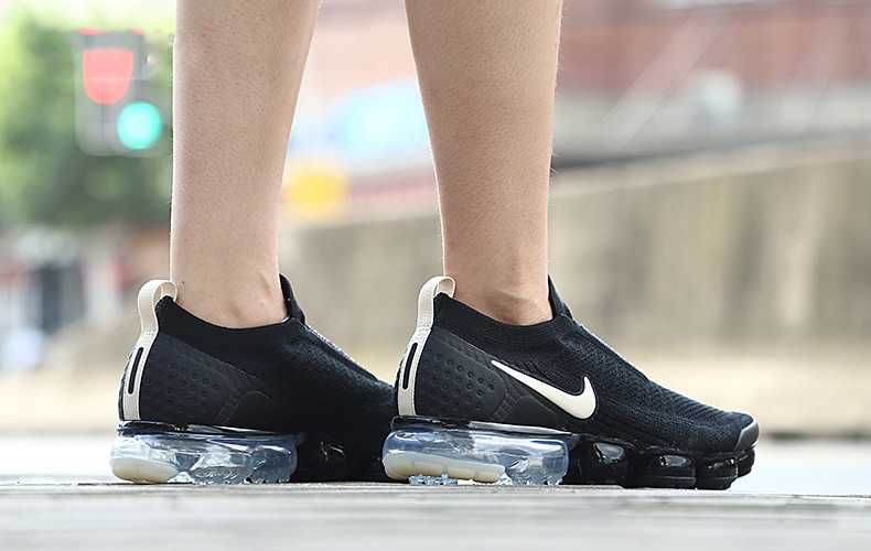 Women's air vapormax moc clearance 2