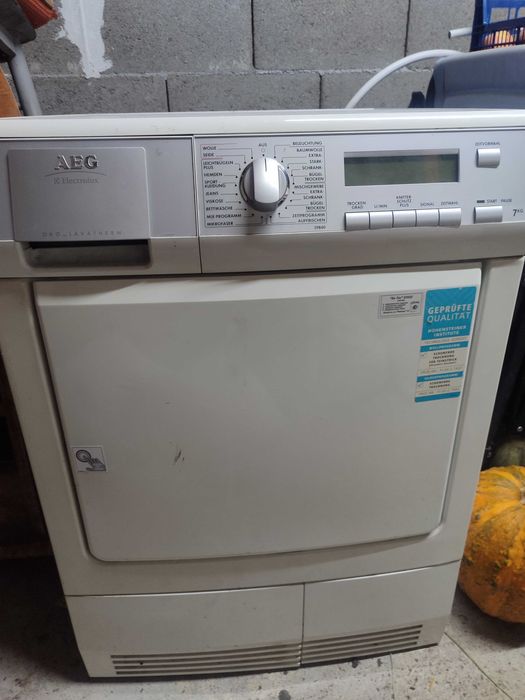 Сушилня AEG за части