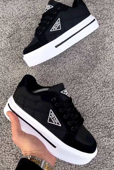 Adidasi /sneakersi unisex