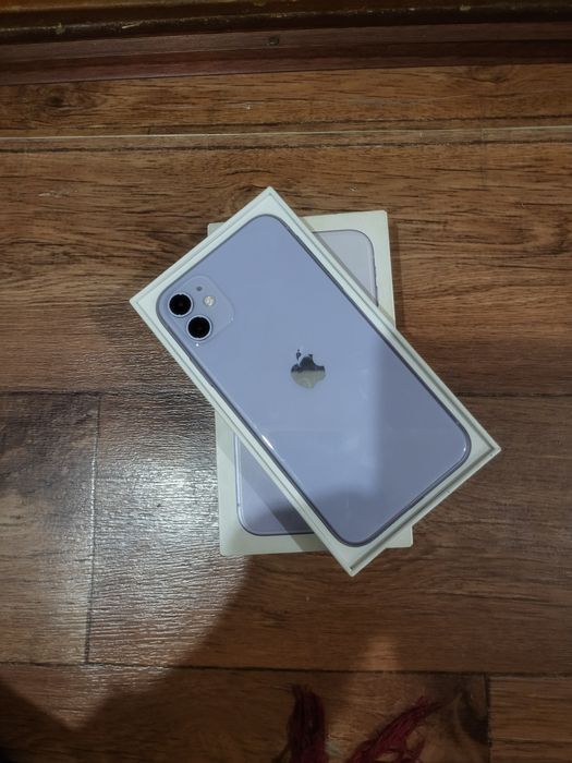 Телефон iPhone 11 срочно срочно