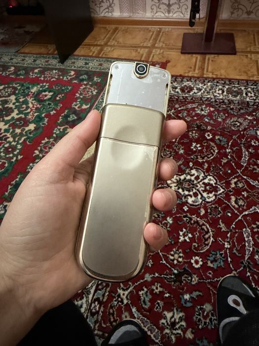 Нокиа 8800 новый в пленке