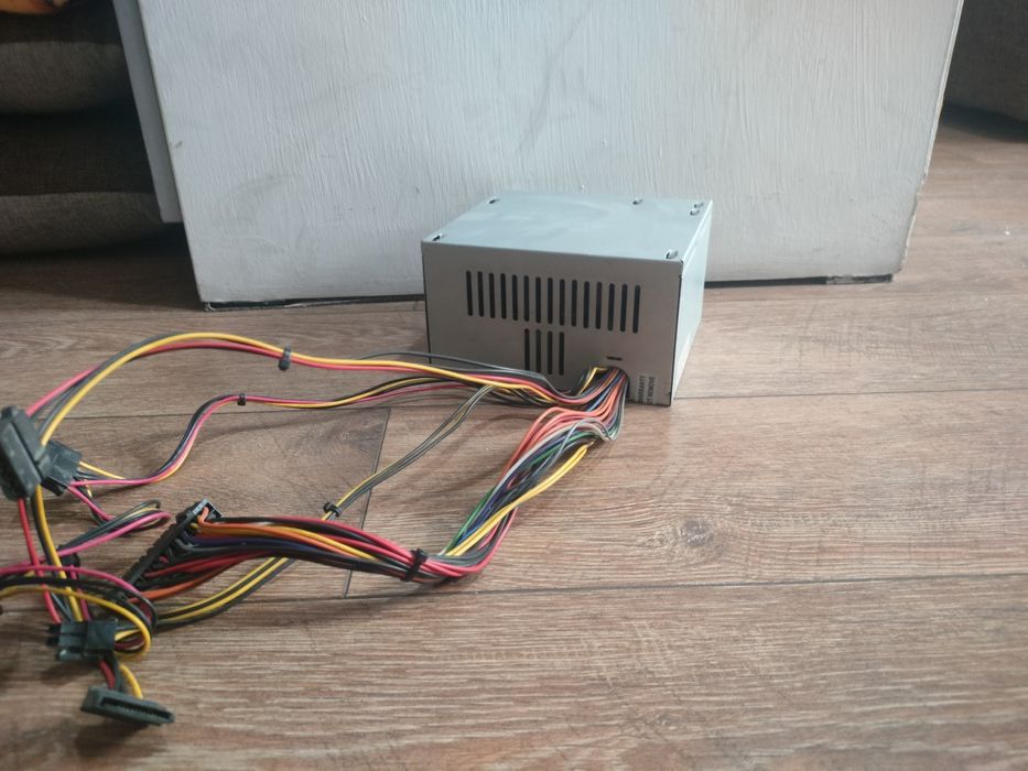 Корпус + Блок питания на 400w