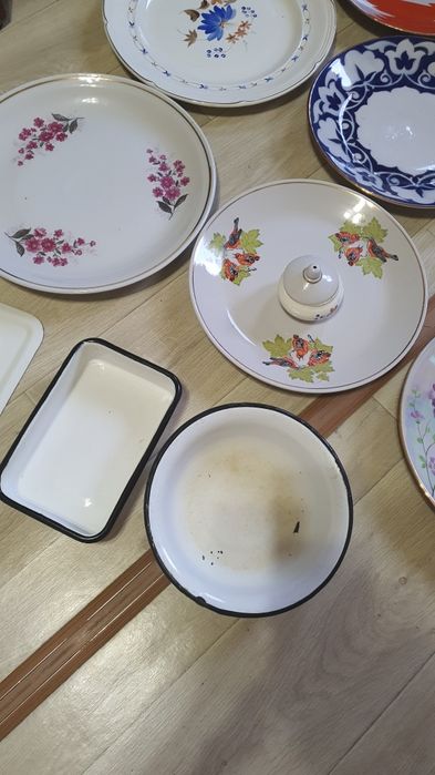 Посуда , ляганы , тарелки