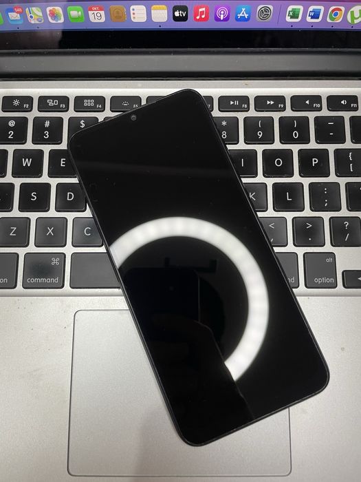 Телефон Xiaomi Redmi A2 plus