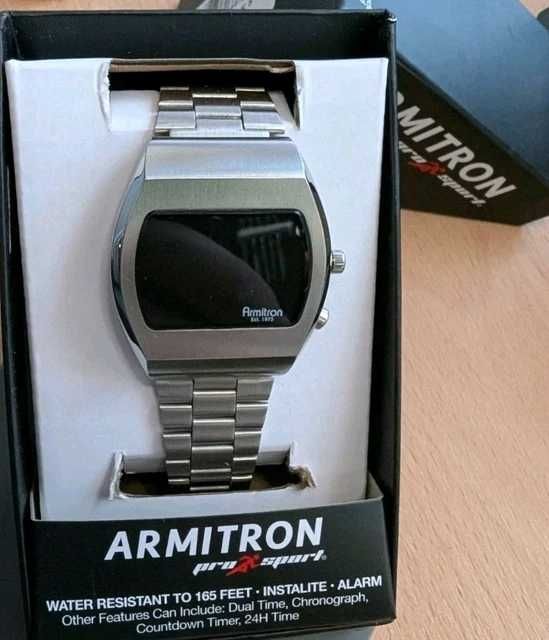 Ceas de mână digital bărbătesc  Armitron Sport Retro argintiu,sigilat