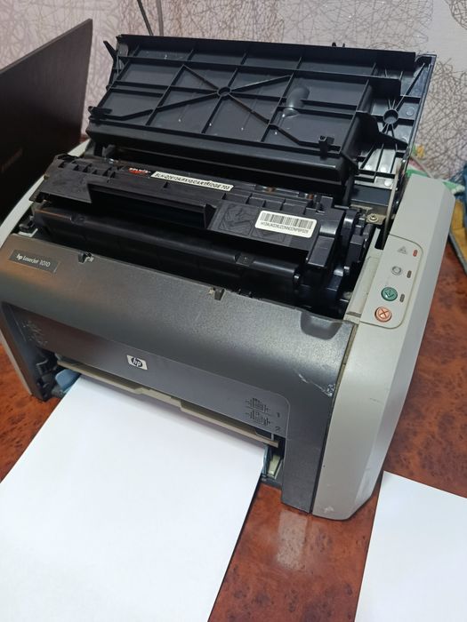 Printer HP sotiladi