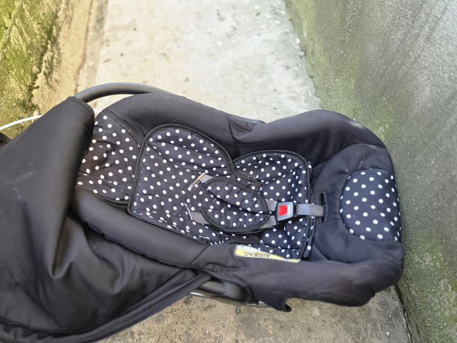 Cărucioare si scoici auto de vanzare