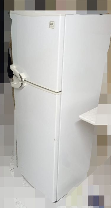 Срочно продам рабочий холодильник