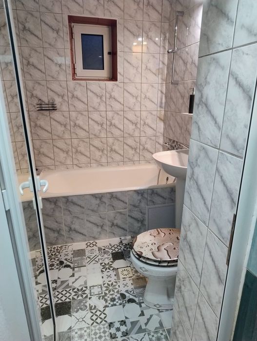 Apartament de închiriat