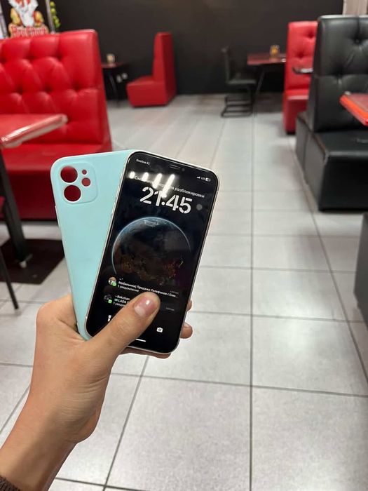 продам айфон 11 без минусов