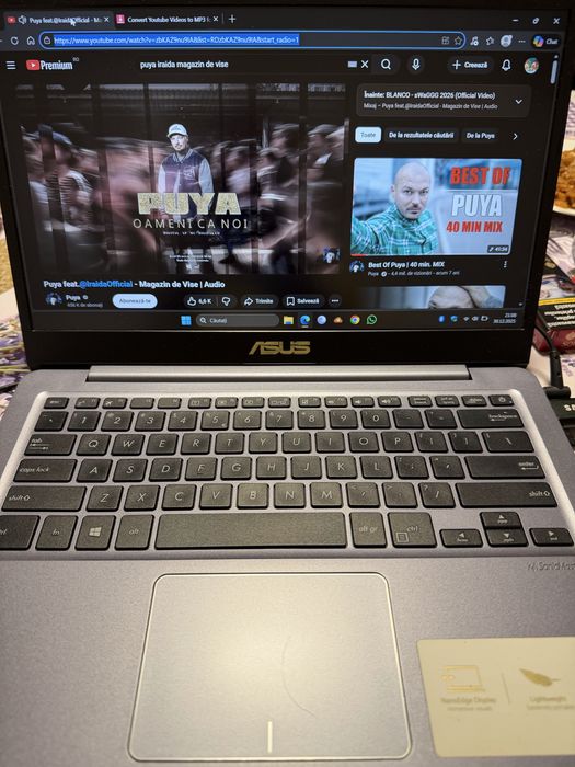 Laptop asus ultra thin