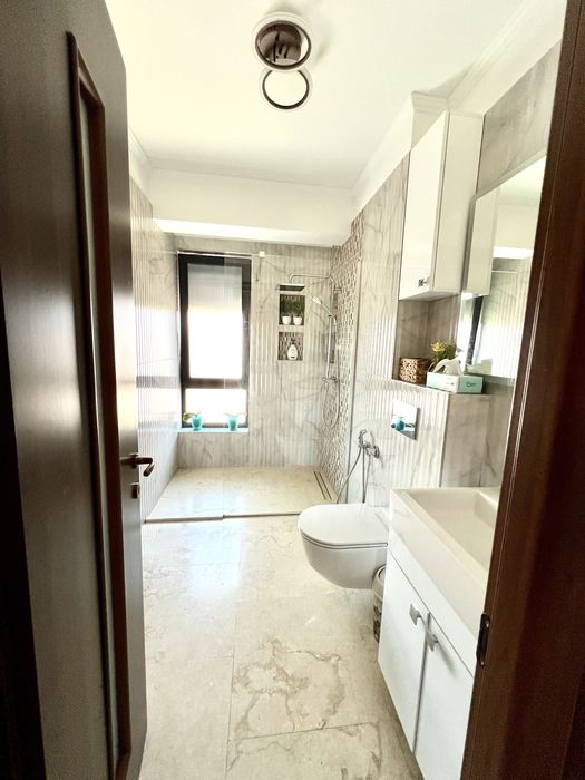 Apartament 5 camere, tip duplex, Păcurari, Mall Moldova