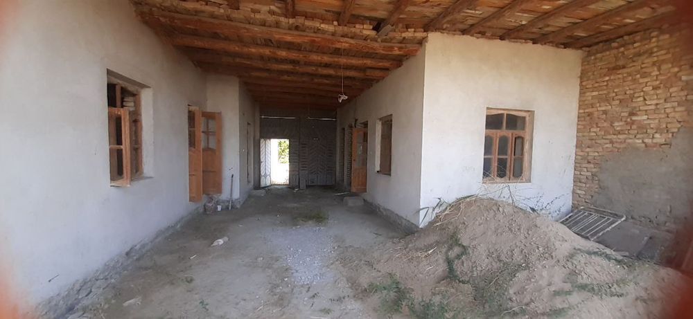 Участка сотилади