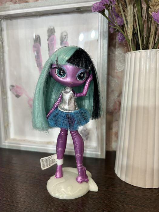 Кукла Novi stars Mae Tallick