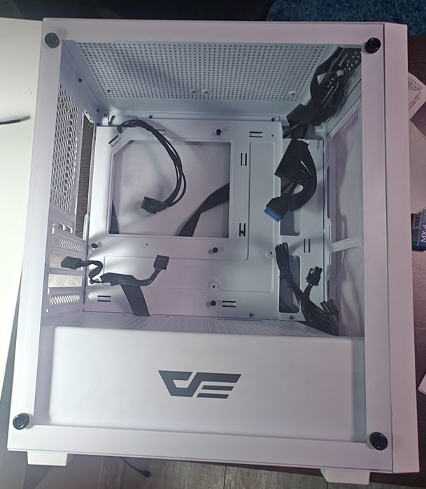 Carcasa  + Sursă 750W 80+ Bronze (Cu Garanție)