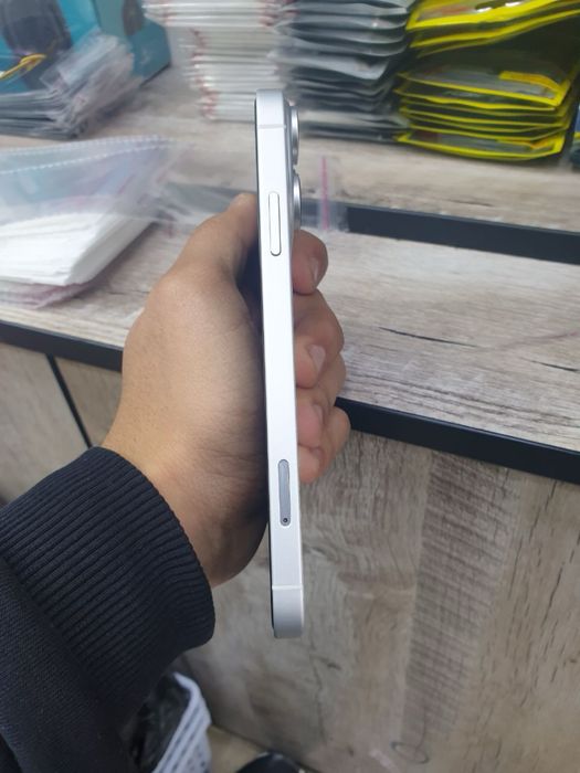 Iphone xr 17pro qilingan