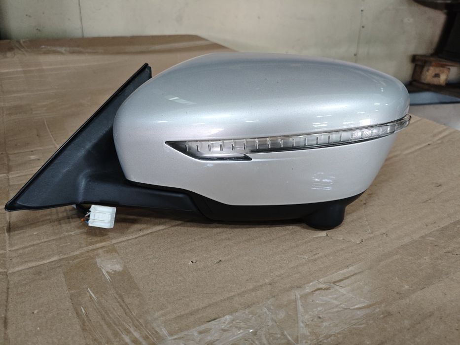 Огледало за Nissan Xtrail T32