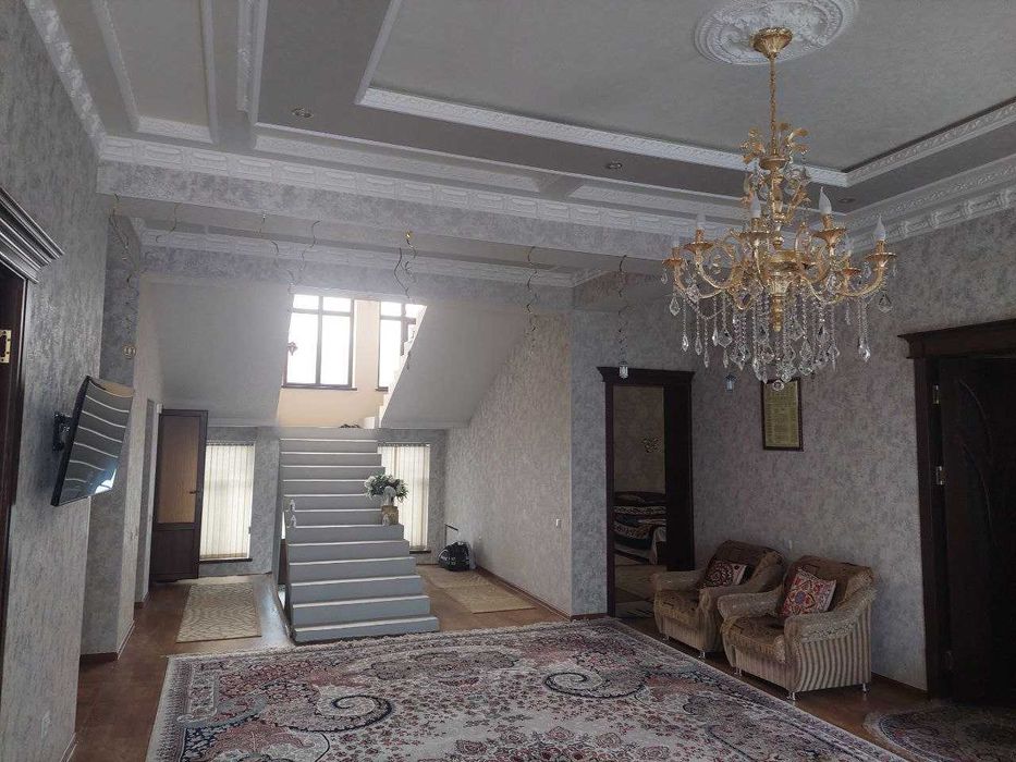 Продаётся дом 6 соток 7 комнаты Катта-Кани