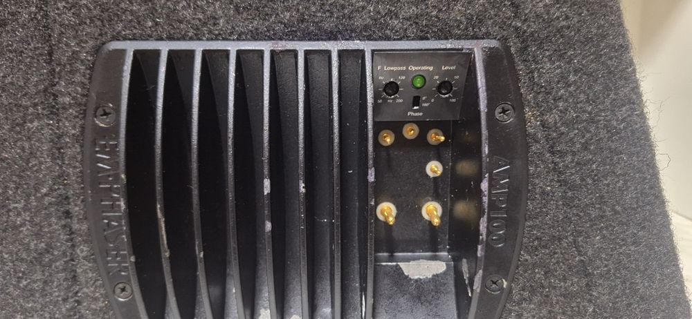 150 lei Incinnta cu amplificare subwoofer