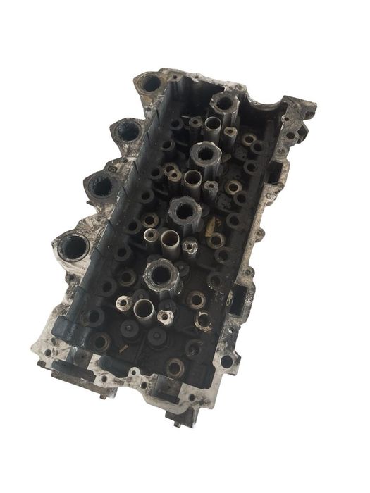 Chiulasa Fara Ax Peugeot 307 3A/C 2000 - > 1.6 Hdi 110 9Hy (Dv6Ted4), 9Hz (Dv6Ted4), Mazda 3 Bk 2003 - 2009 9655911480