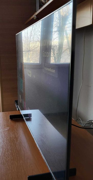 Televizor LED Samsung 109 cm