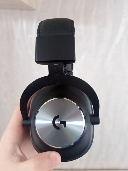 Наушники Logitech g pro x