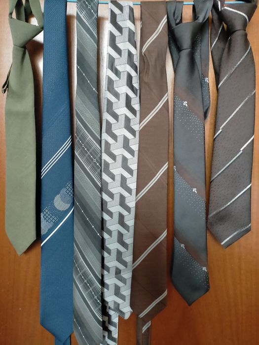Галстуки мужские
