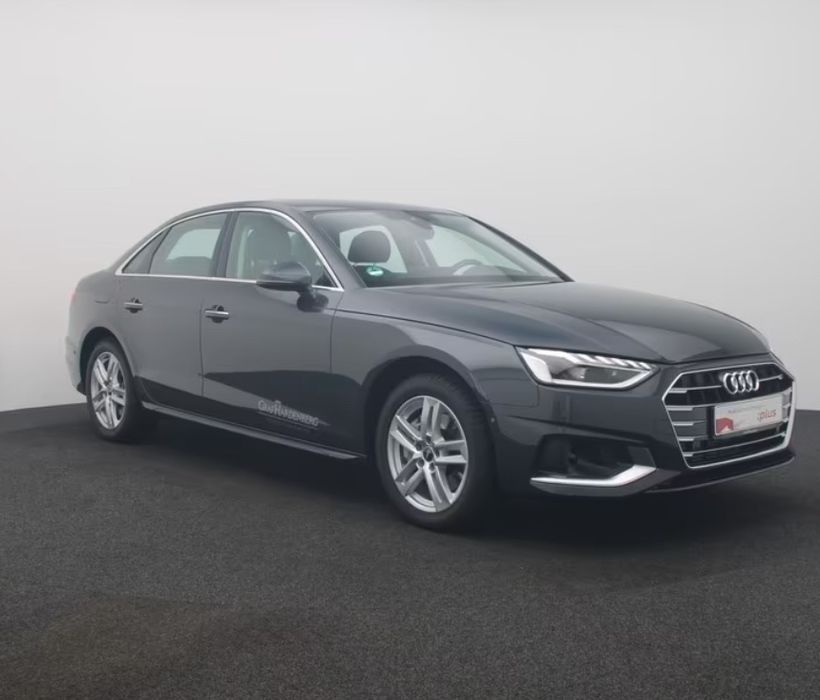 AUDI A4 2023 — imagine 4