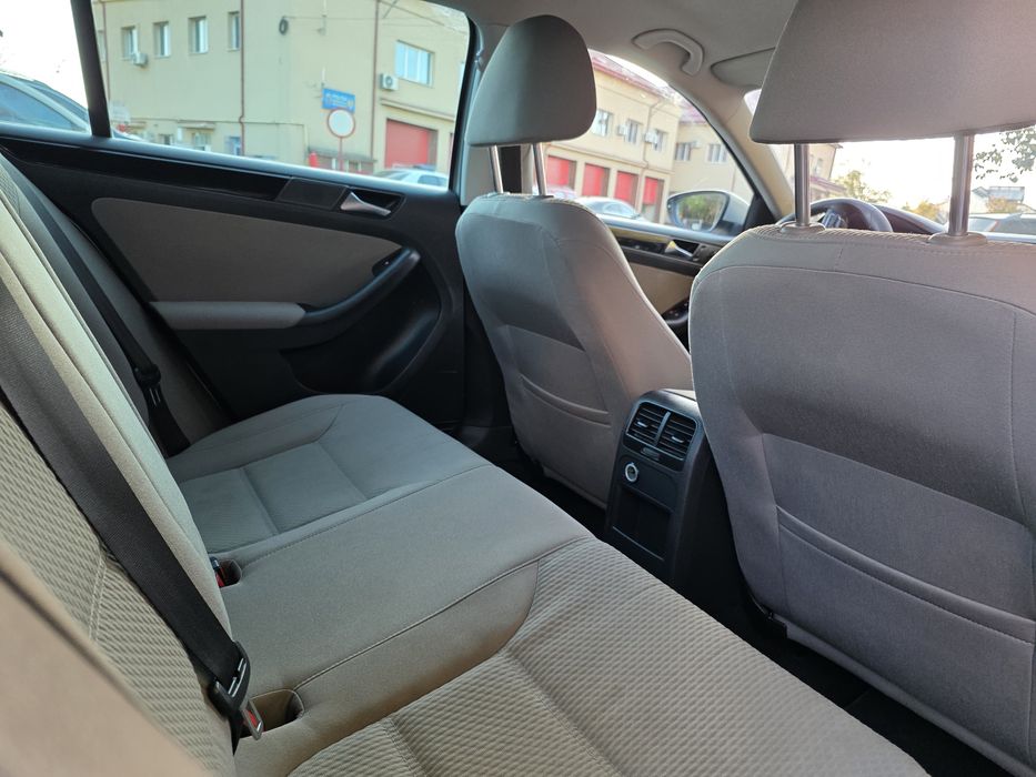 Volkswagen Jetta 1.6 TDI Automat