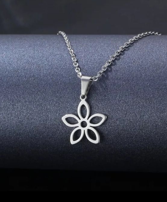 Колиета, гривни от мед. стомана Сребърни НОВИ!!!