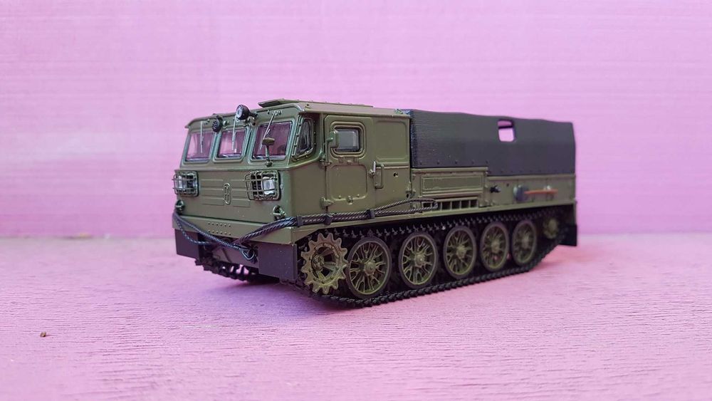 Сборная модель - Средний артиллерийский тягач АТС-59Г 1:43 AVD Models