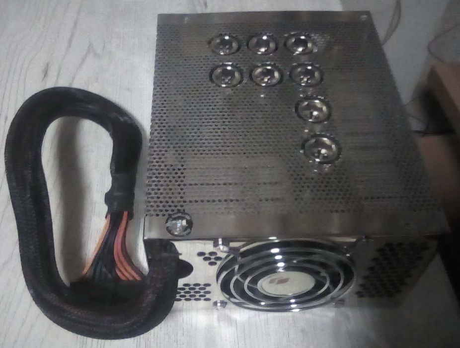 Блок питания HIPER HPU-4S730-MU 730W TYPE R