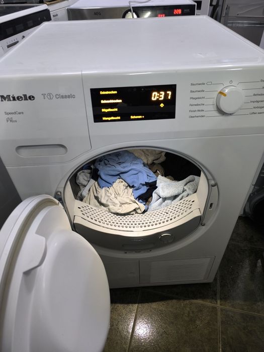 Сушилня Miele TDD 430 WP - 8кг термопомпа клас А+++