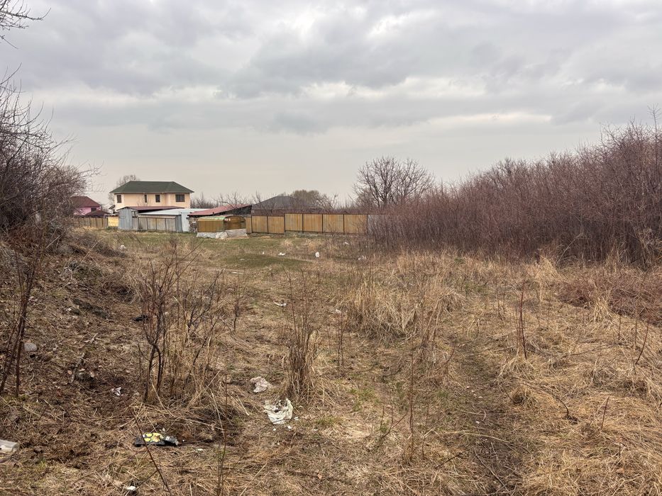 Земельный участок