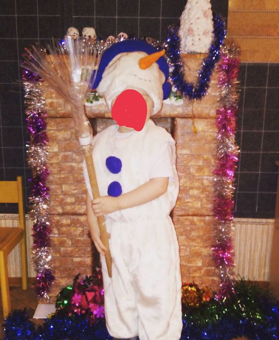 Костюм снеговика очень красивый